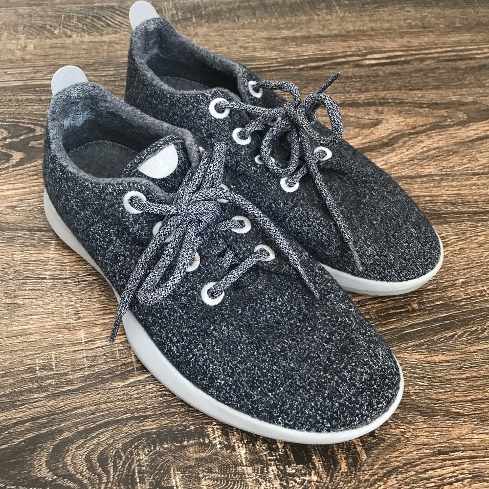 Beautiful Barely Used Allbirds Wool Runners Sneakers in Grey